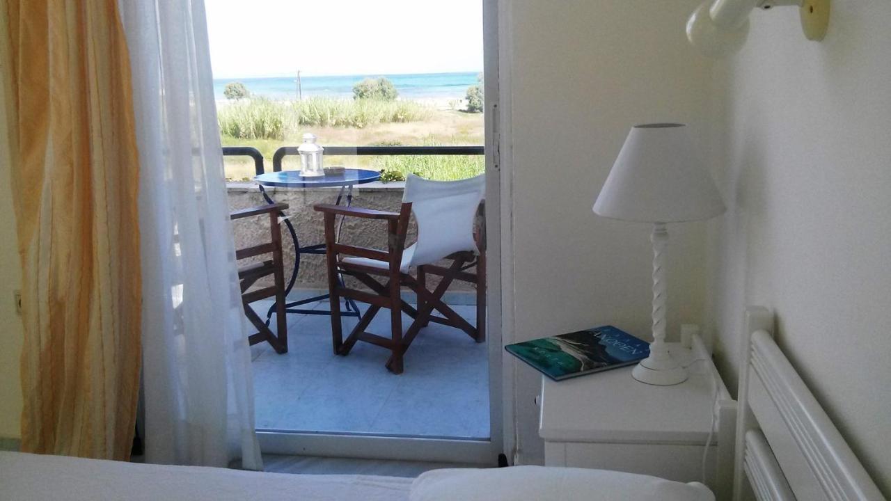 Villa Fleria Seaside Studios & Apts Gerani  Eksteriør billede