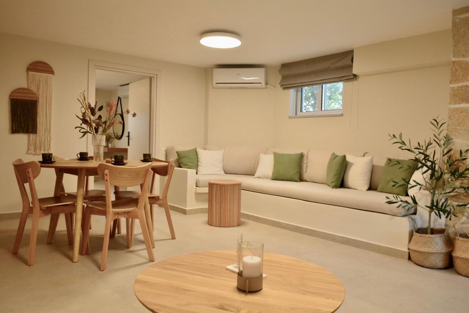 Villa Fleria Seaside Studios & Apts Gerani  Værelse billede